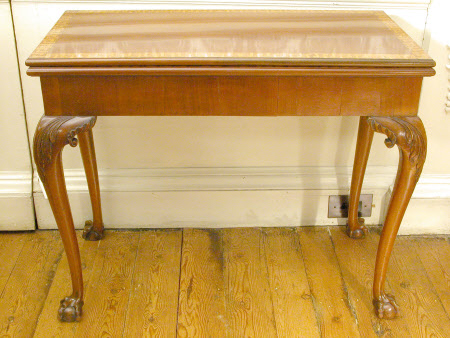 Card table
