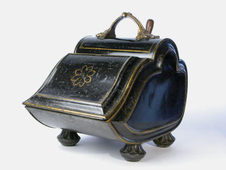 Coal scuttle