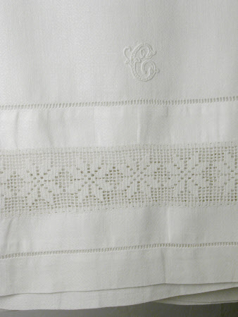 Hand towel