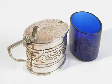 Mustard pot