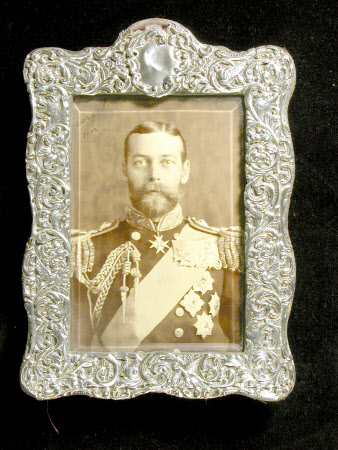 Photograph frame