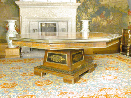 Centre table