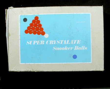Snooker balls box