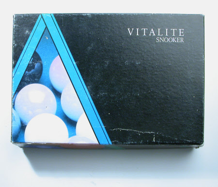 Snooker balls box