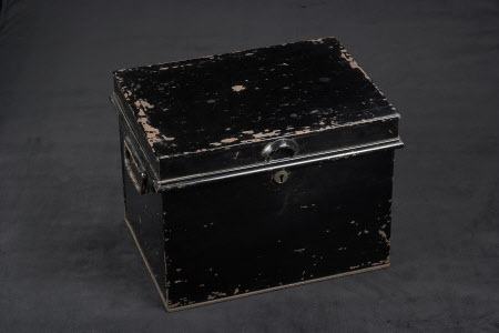 Document box