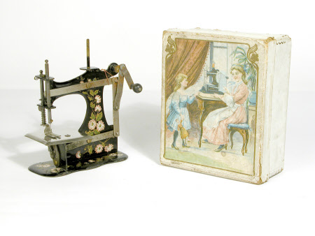 Toy sewing machine
