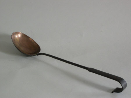 Basting spoon