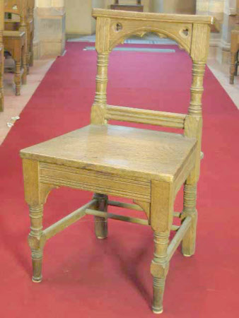Chapel chair