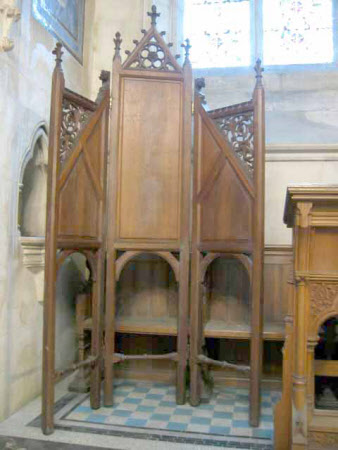 Three leaf screen