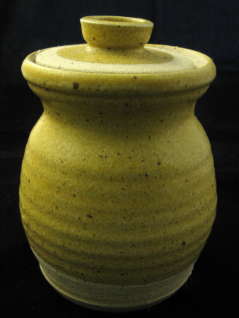 Honey jar