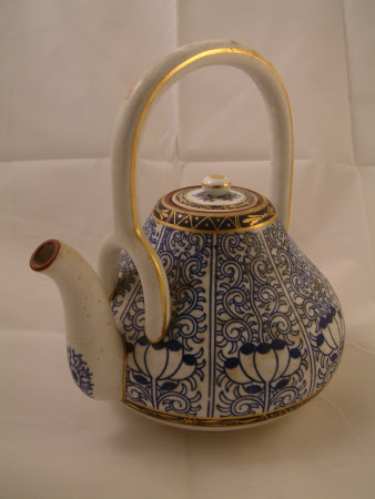 Teapot and lid