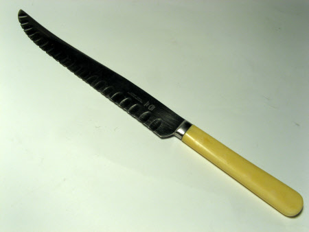 Bread knife