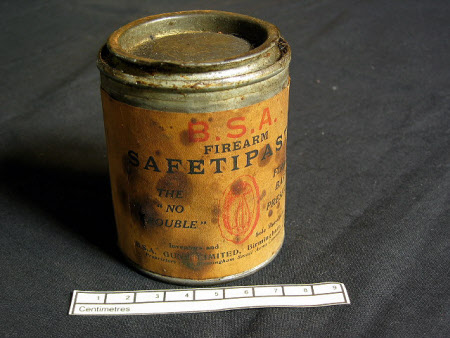 Cleaning solvent tin