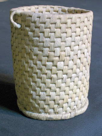 Picnic beaker holder