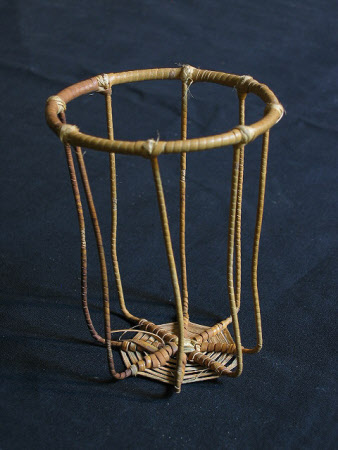 Picnic beaker holder