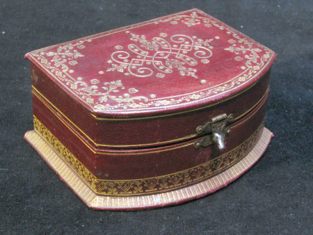 Trinket box 13218 | National Trust Collections