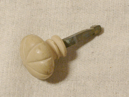 Cupboard door knob