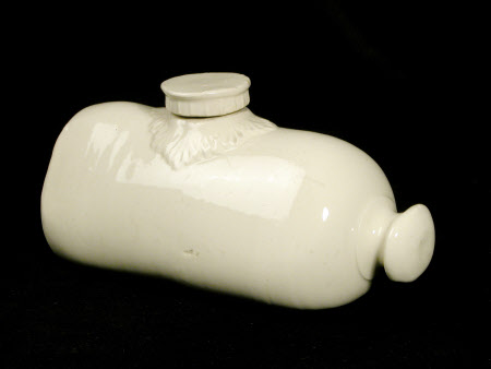 Hot water bottle
