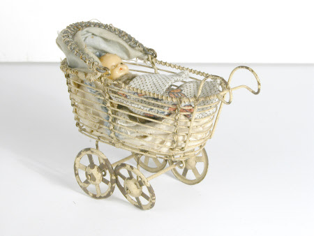 Miniature pram