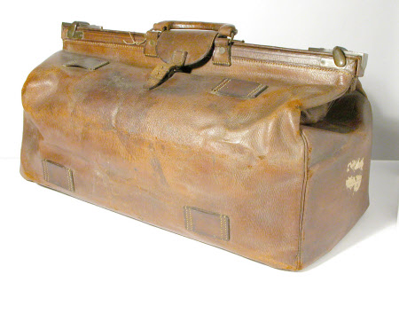 Gladstone bag