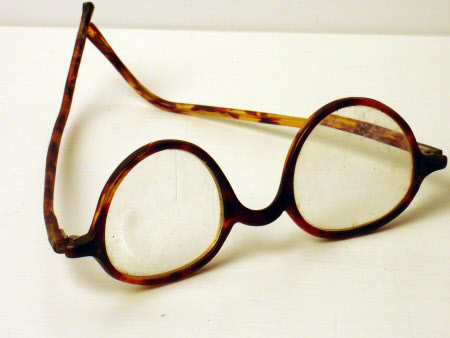 Spectacles