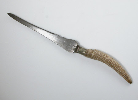 Carving knife