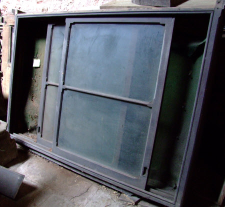 Wall cupboard