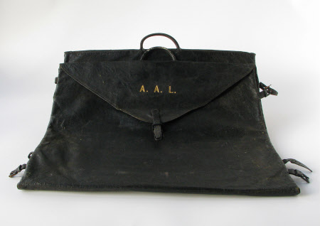 Holdall