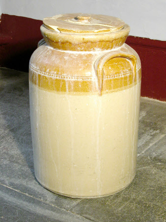Salting jar