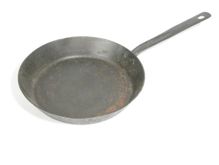 Omelette pan