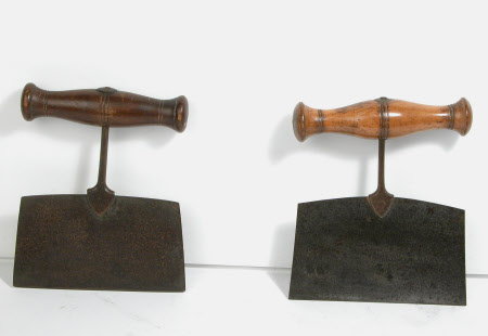Kitchen implement