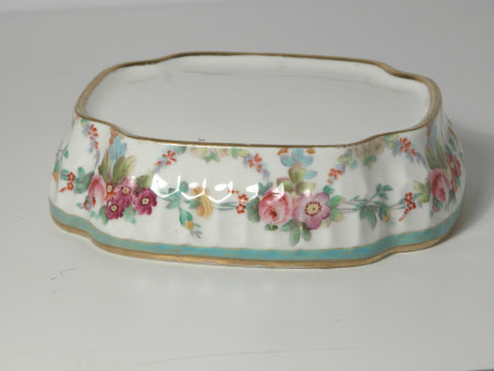 Teapot stand