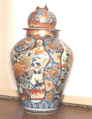 Baluster jar