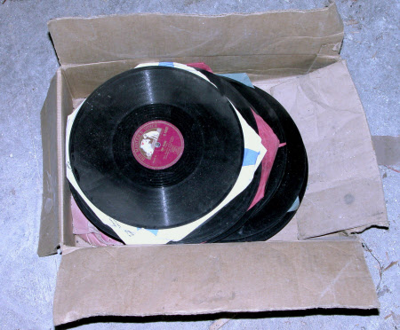 Gramophone record box