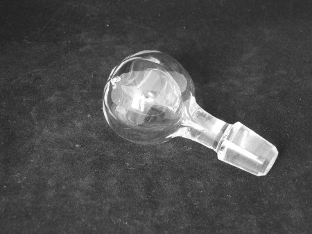 Carafe stopper