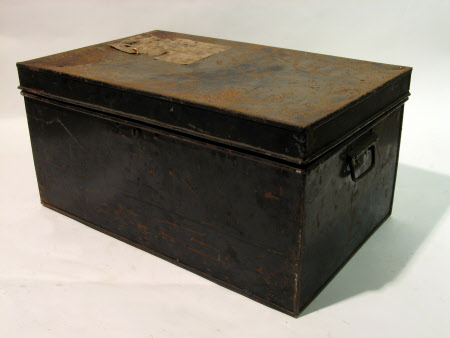 Storage box