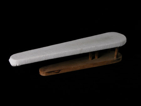 Sleeve board