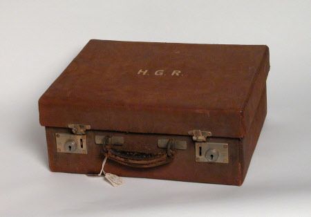 Dressing case