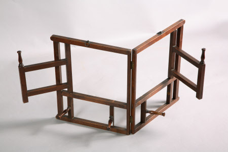 Hat rack