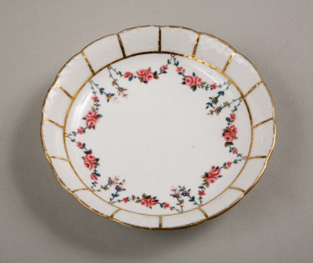 Saucer dish