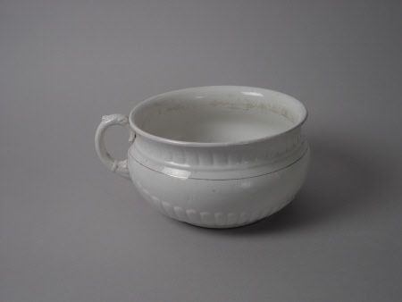 Chamber pot