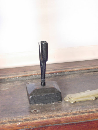 Rushlight holder