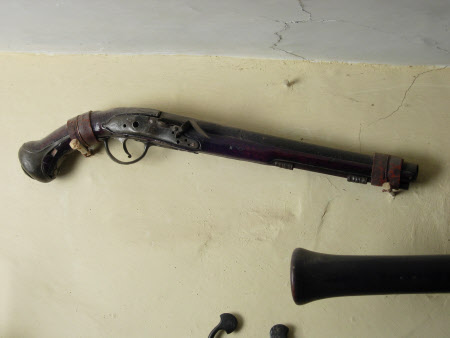 Flintlock pistol