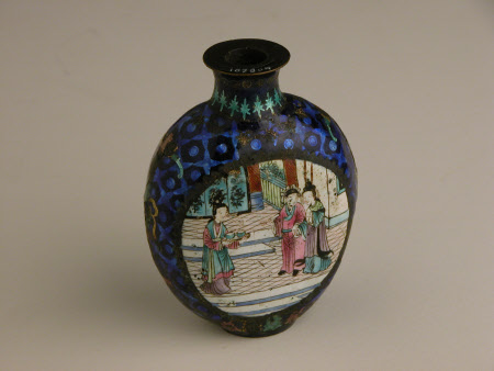 Miniature bottle