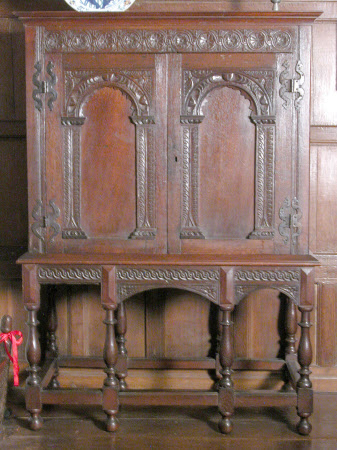 Cabinet on stand