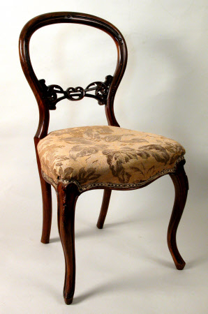 Balloon back chair