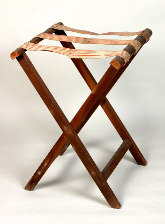 Butler's tray stand