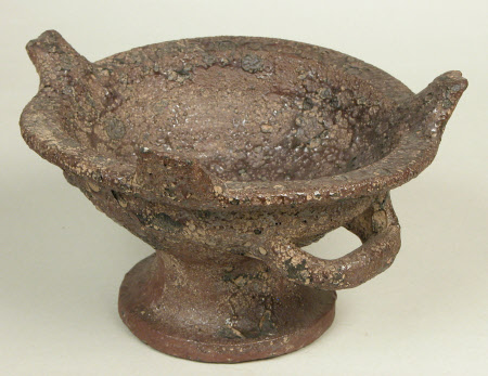 Pedestal bowl