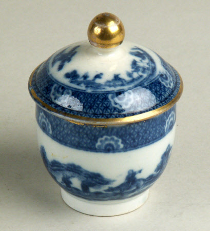 Custard pot