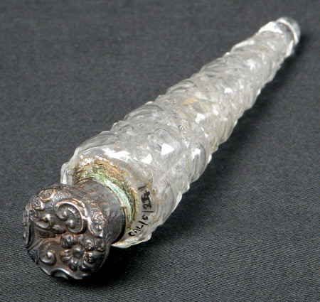 Perfume bottle
